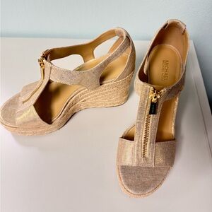 Michael Kors Gold Wedge Sandals with T-Strap Design and Prominent Zipper